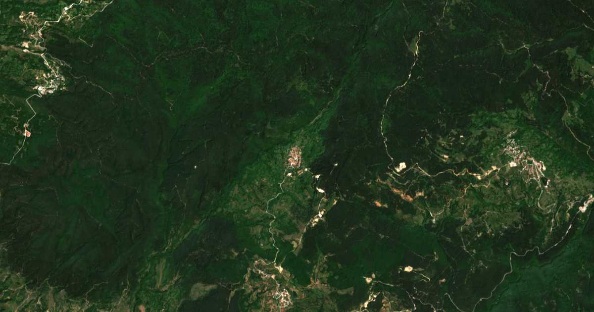 Hartă satelitară: Oreșe