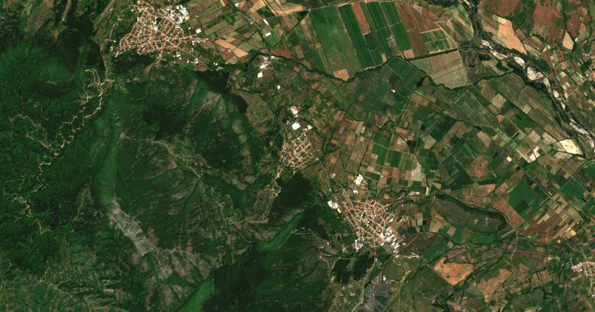 Hartă satelitară: Novo Leski