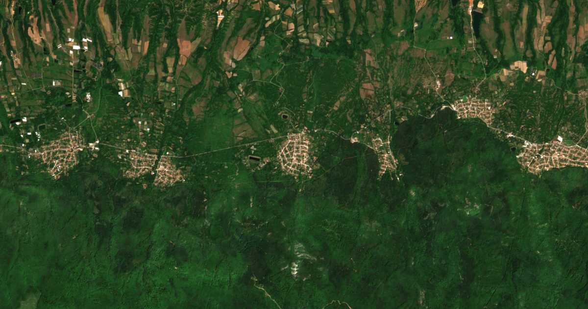 Hartă satelitară: Iavornița