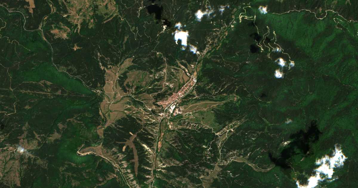 Hartă satelitară: Eleșnița