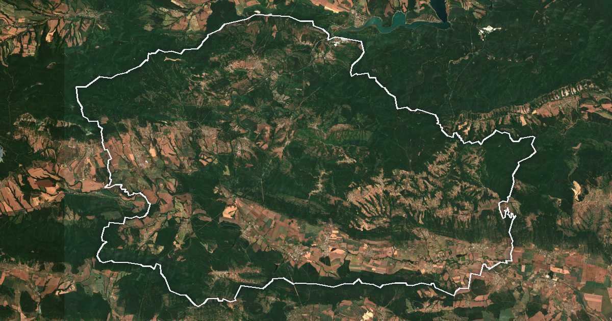 Imagine din satelit cu limita trasată: Ruen