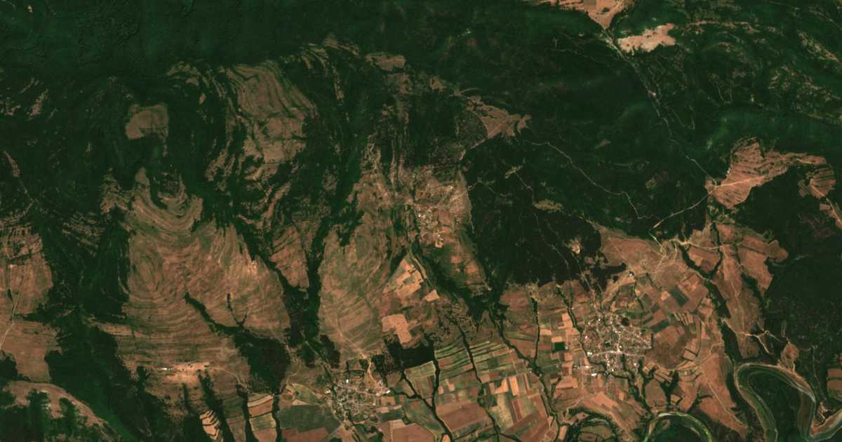 Hartă satelitară: Pcelin