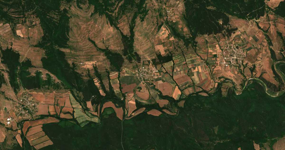 Hartă satelitară: Velislav