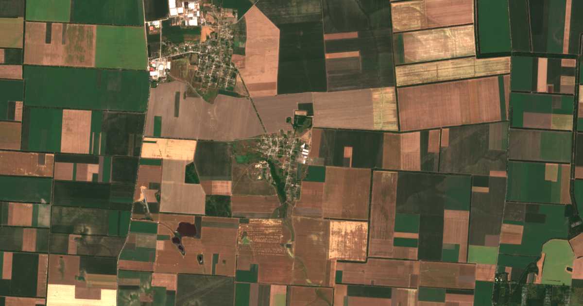 Hartă satelitară: Lomnița