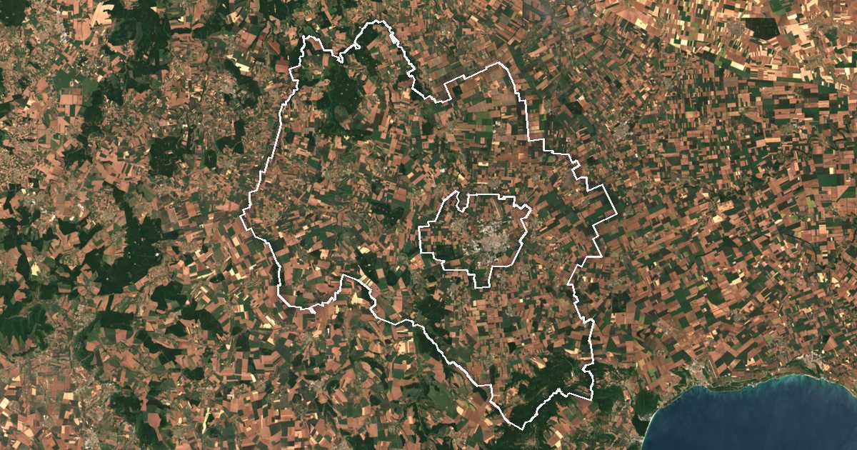 Imagine din satelit cu limita trasată: Dobricika