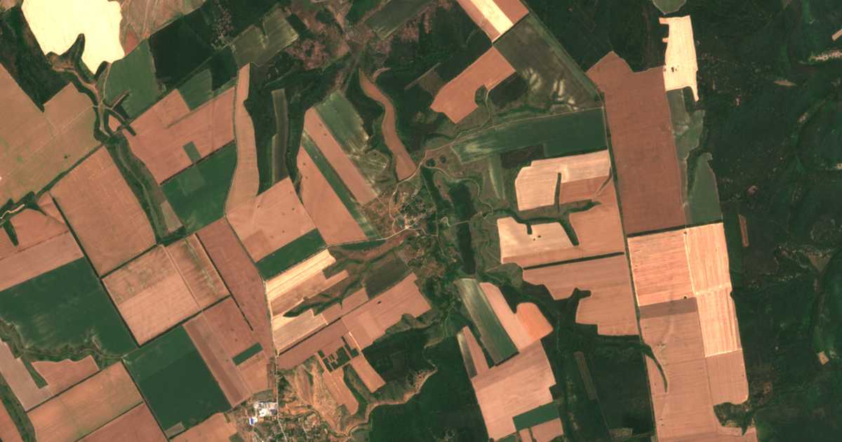 Hartă satelitară: Loznița