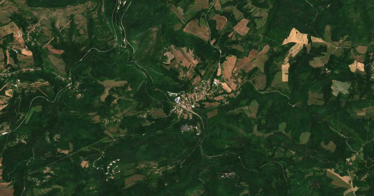 Hartă satelitară: Țareva Livada