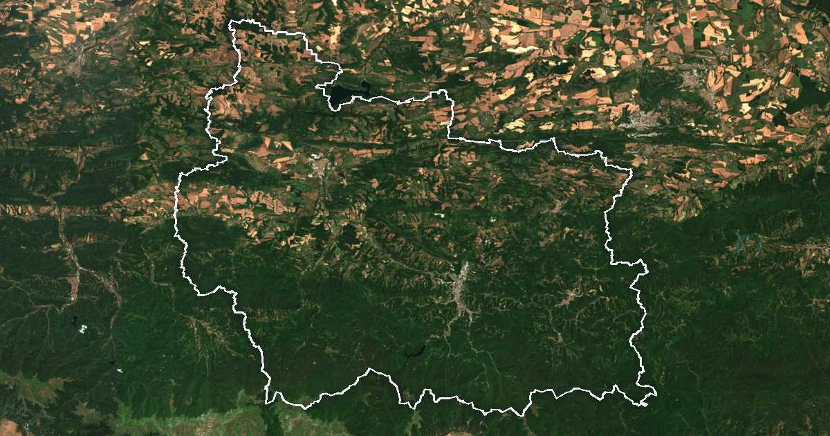 Imagine din satelit cu limita trasată: Gabrovo