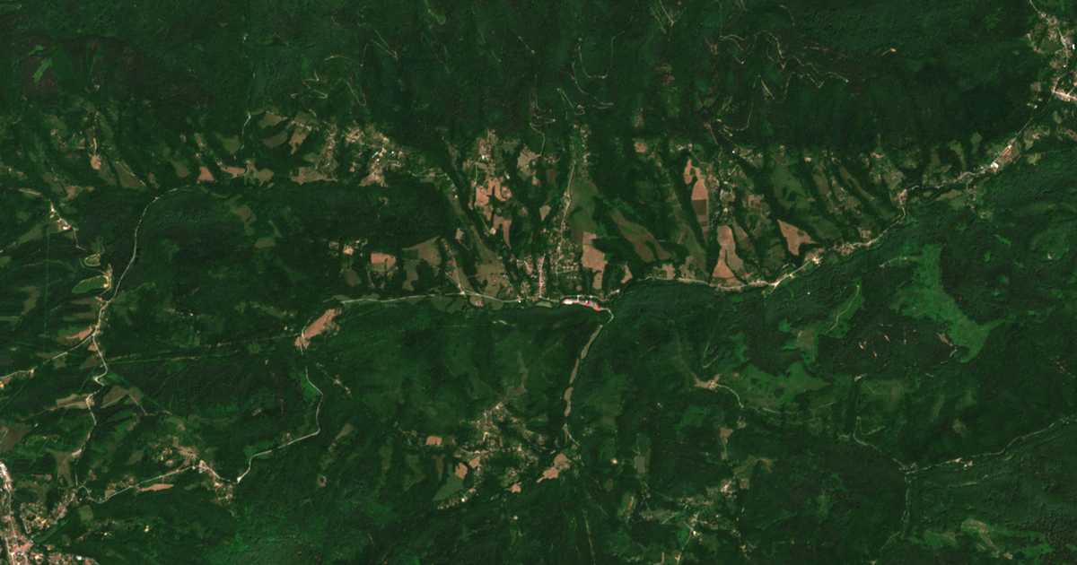 Hartă satelitară: Krăvenik