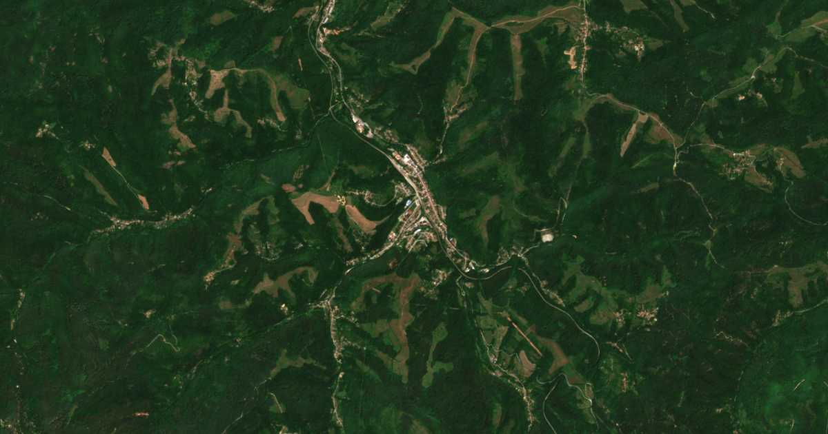 Hartă satelitară: Placikovți