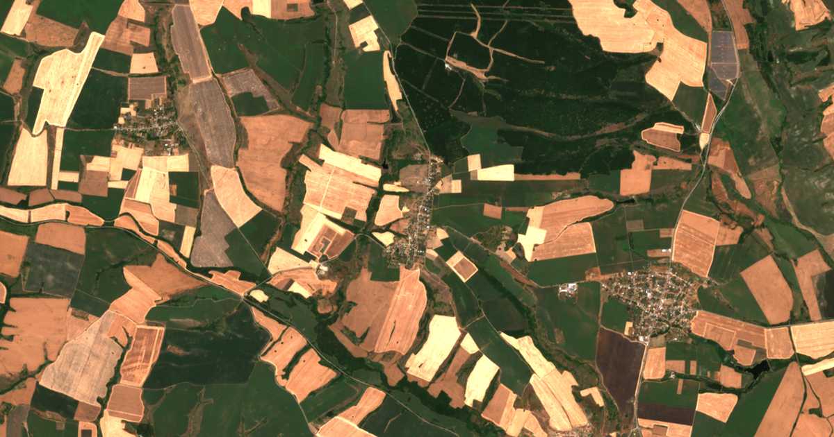Hartă satelitară: Breast