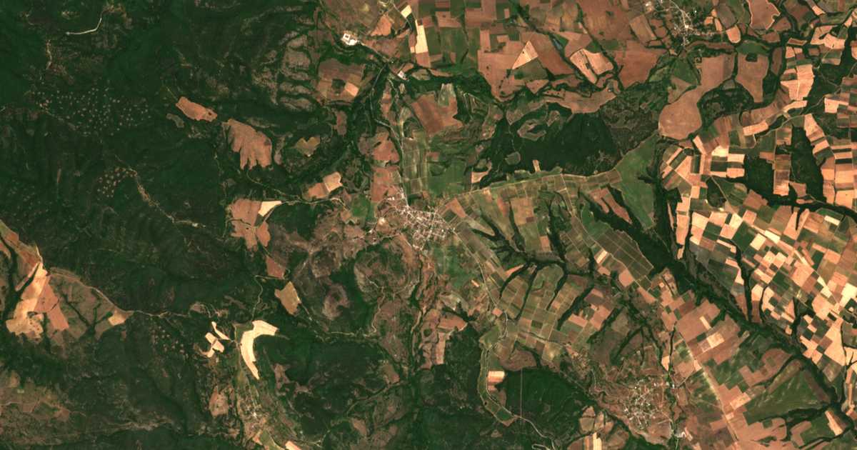 Hartă satelitară: Sviraci