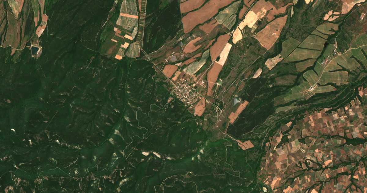 Hartă satelitară: Mezek