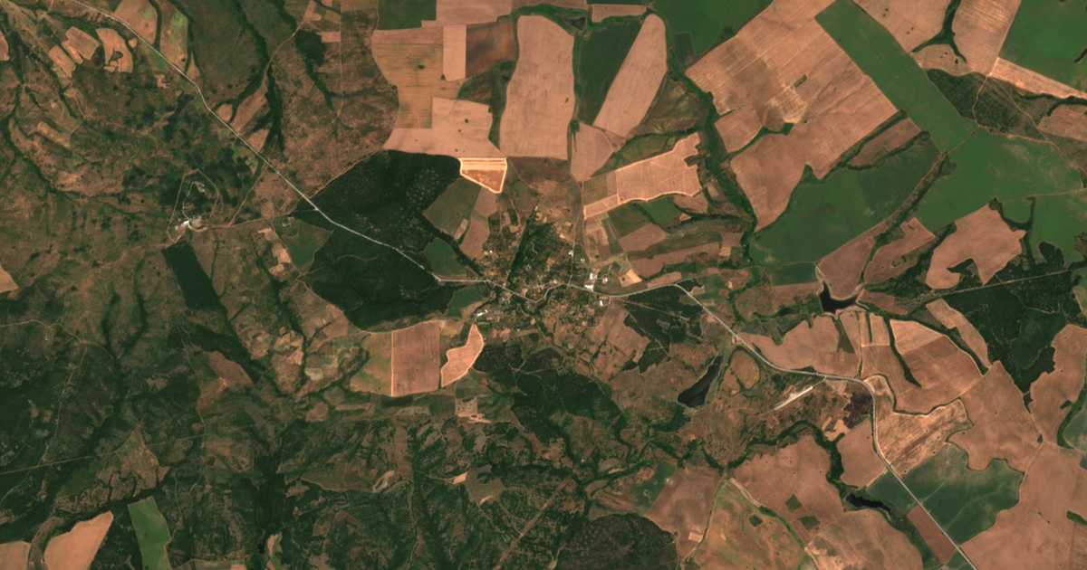 Hartă satelitară: Svetlina