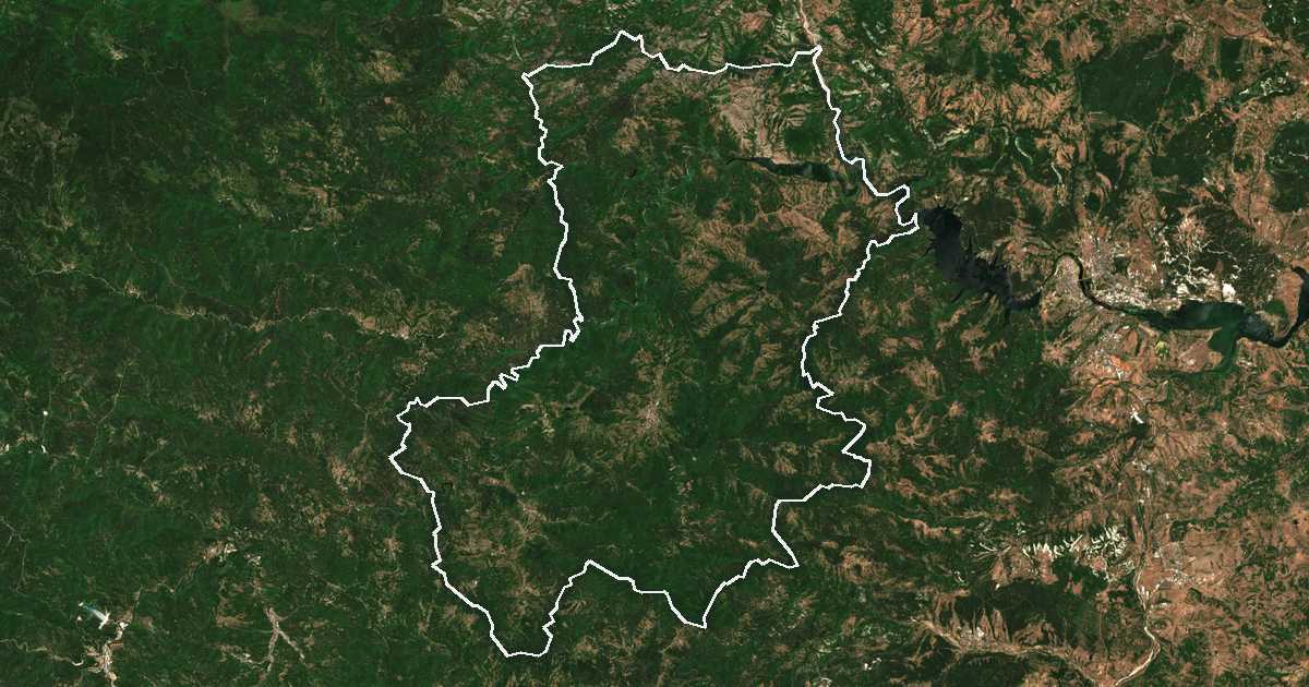 Imagine din satelit cu limita trasată: Ardino