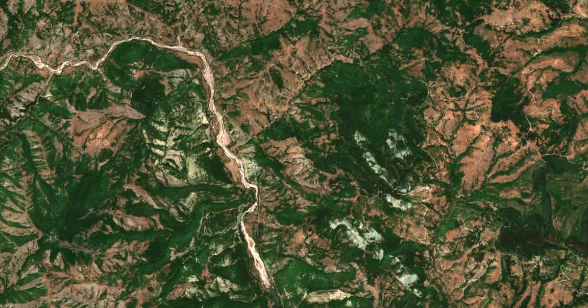 Hartă satelitară: Borovsko