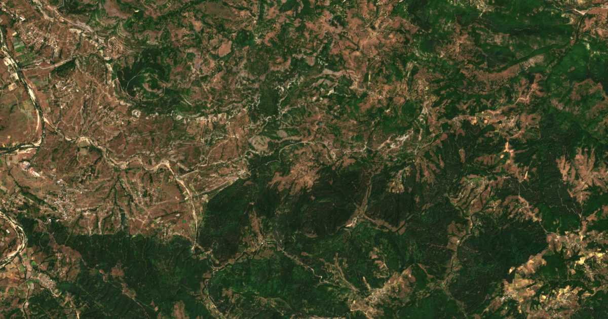 Hartă satelitară: Delvino