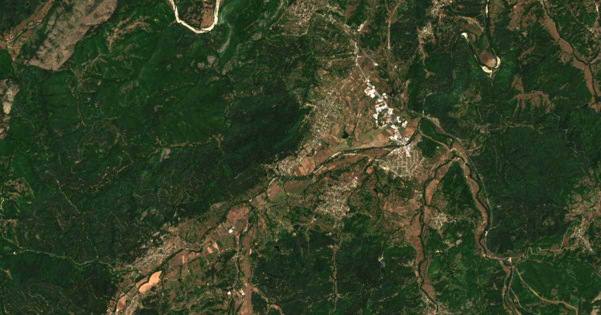 Hartă satelitară: Drujinți