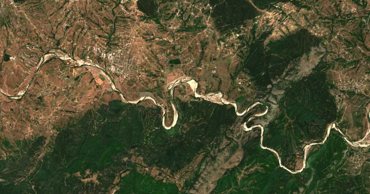 Hartă satelitară: Erovete
