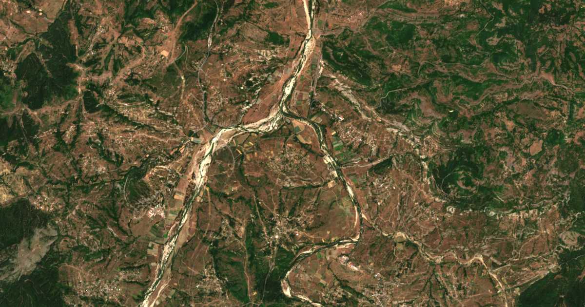 Hartă satelitară: Ostroveț