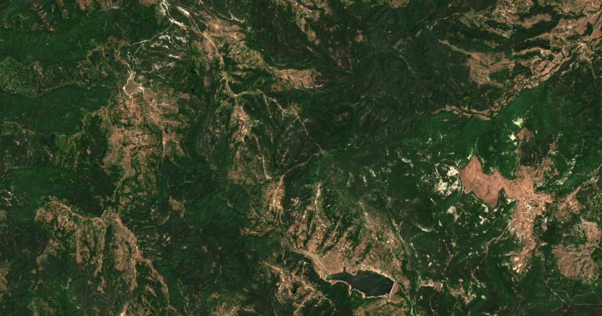 Hartă satelitară: Părvenți