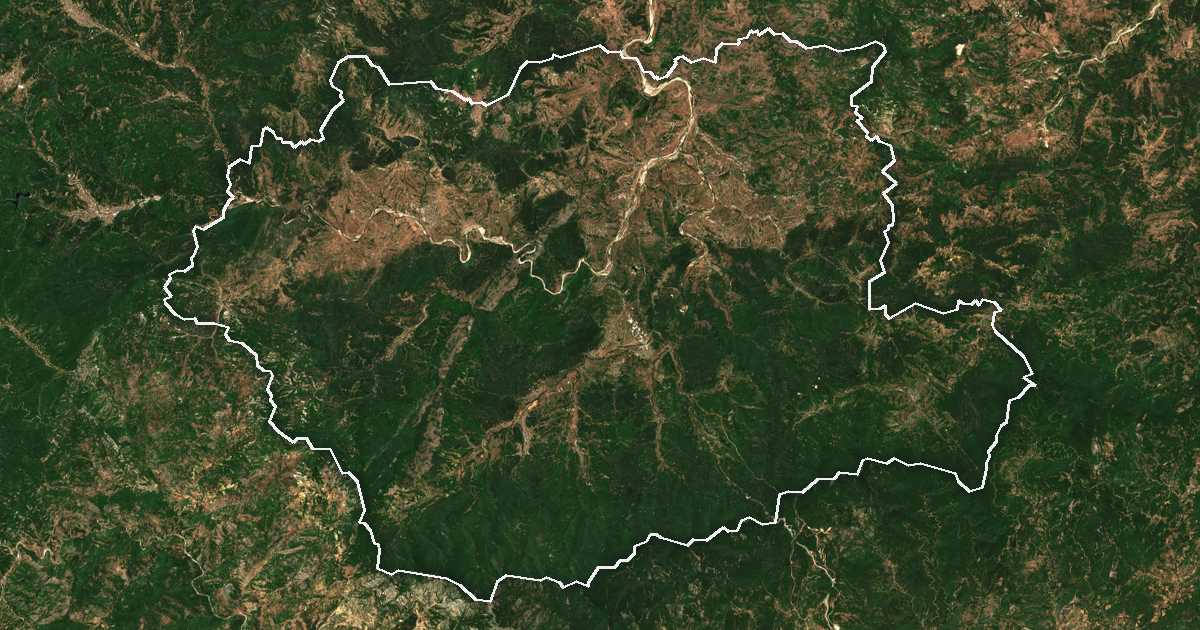 Imagine din satelit cu limita trasată: Kirkovo