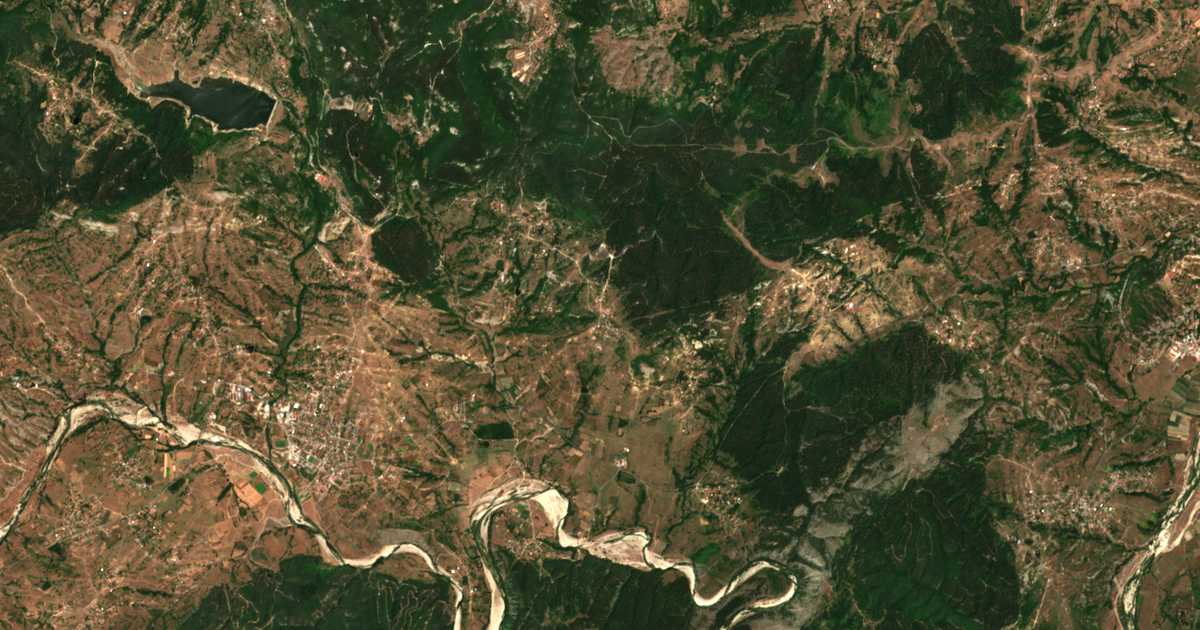 Hartă satelitară: Ianino