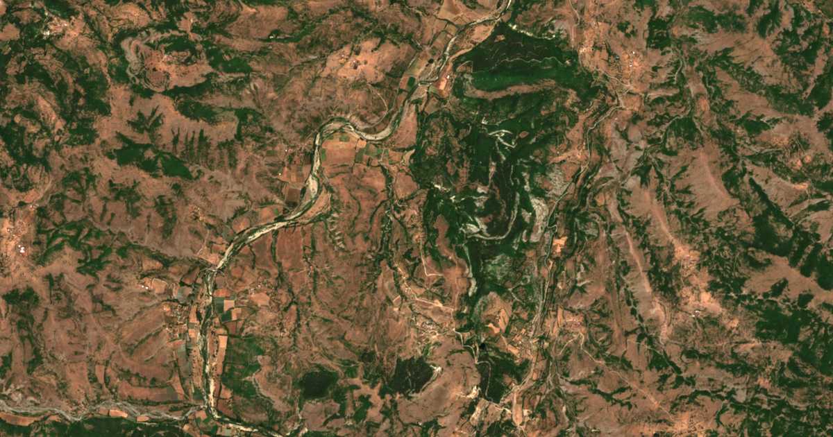 Hartă satelitară: Barați