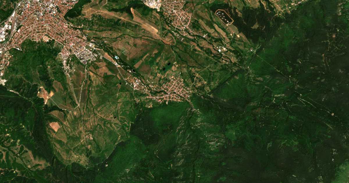 Hartă satelitară: Bistrița