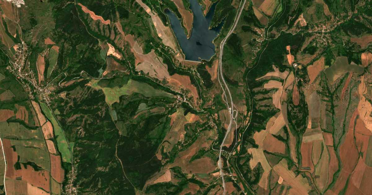 Hartă satelitară: Deakovo