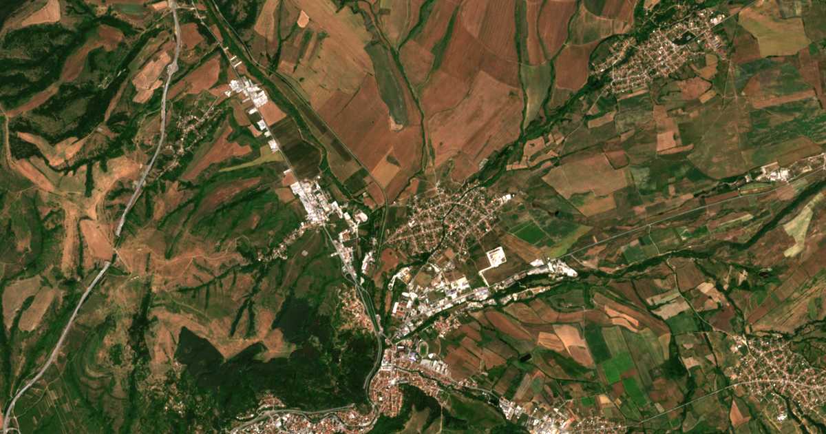 Hartă satelitară: Iahinovo