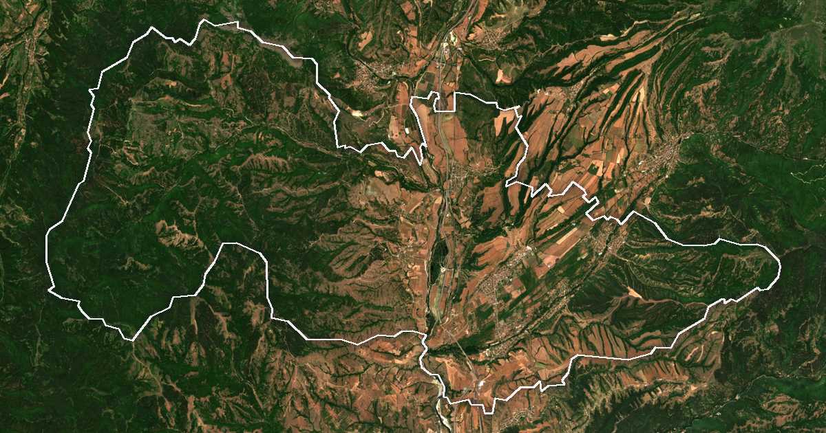Imagine din satelit cu limita trasată: Kocerinovo