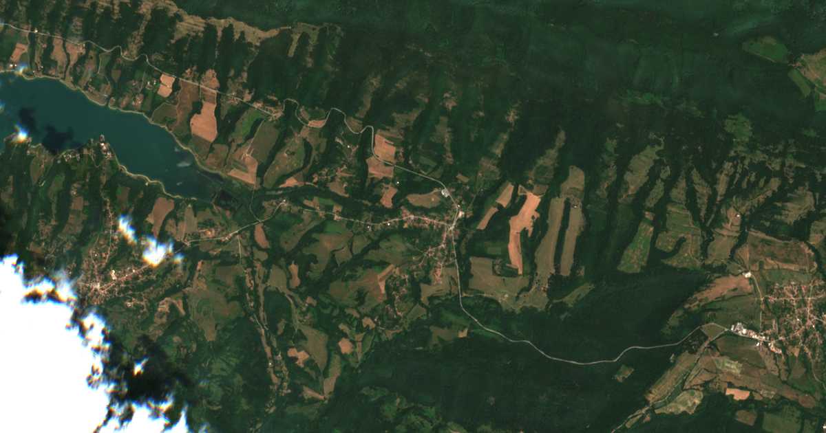 Hartă satelitară: Staro Selo