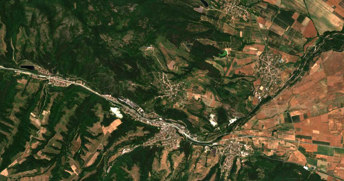 Hartă satelitară: Dăbravite