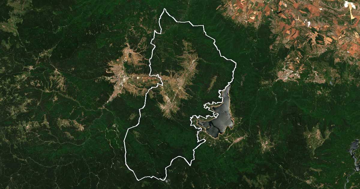 Imagine din satelit cu limita trasată: Rakitovo