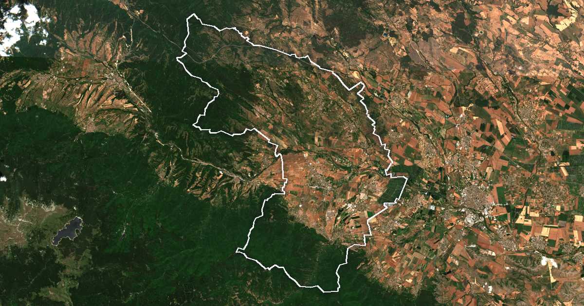 Imagine din satelit cu limita trasată: Septemvri
