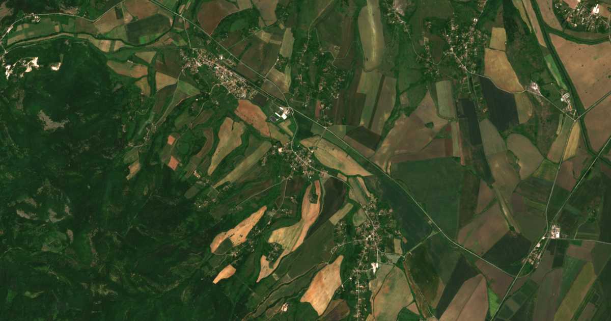 Hartă satelitară: Egălnița