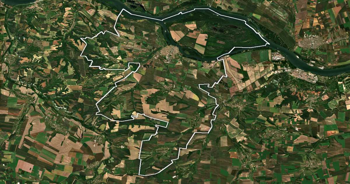 Imagine din satelit cu limita trasată: Belene