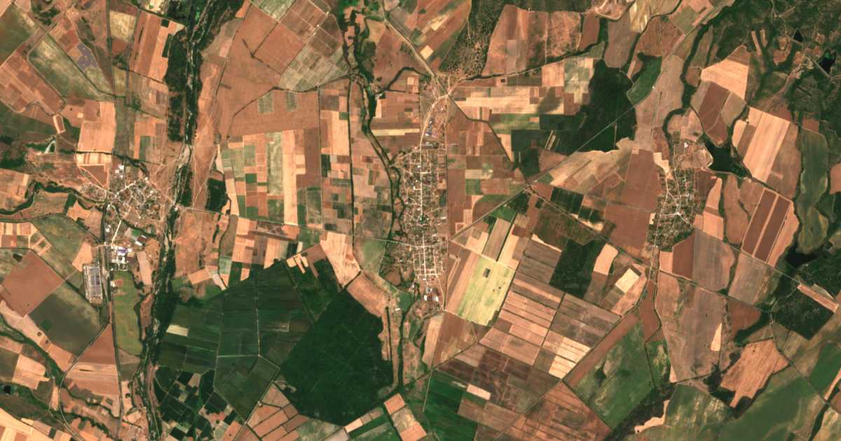 Hartă satelitară: Begovo