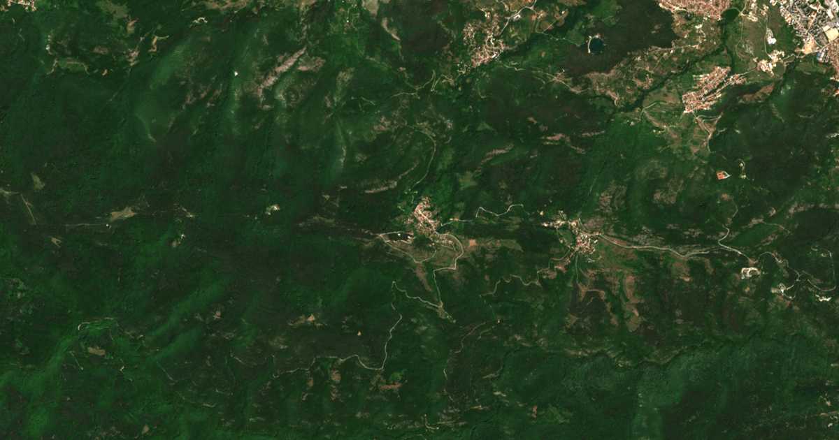 Hartă satelitară: Iavrovo