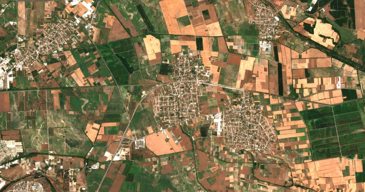 Hartă satelitară: Skutare