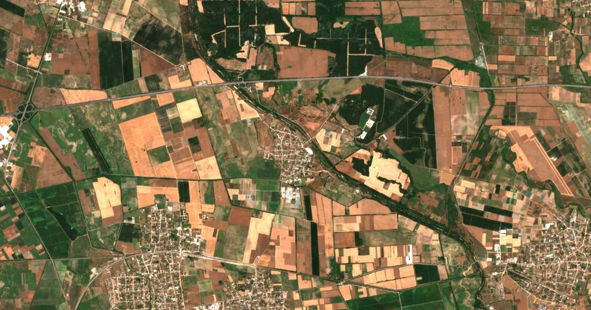 Hartă satelitară: Trilistnik