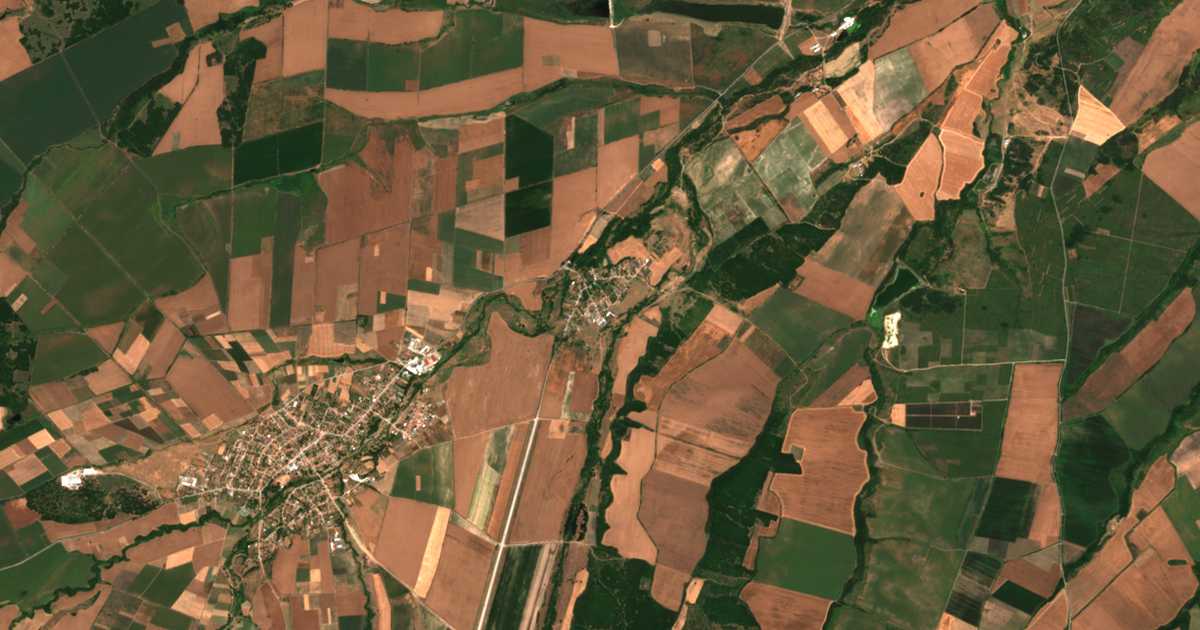 Hartă satelitară: Poroina