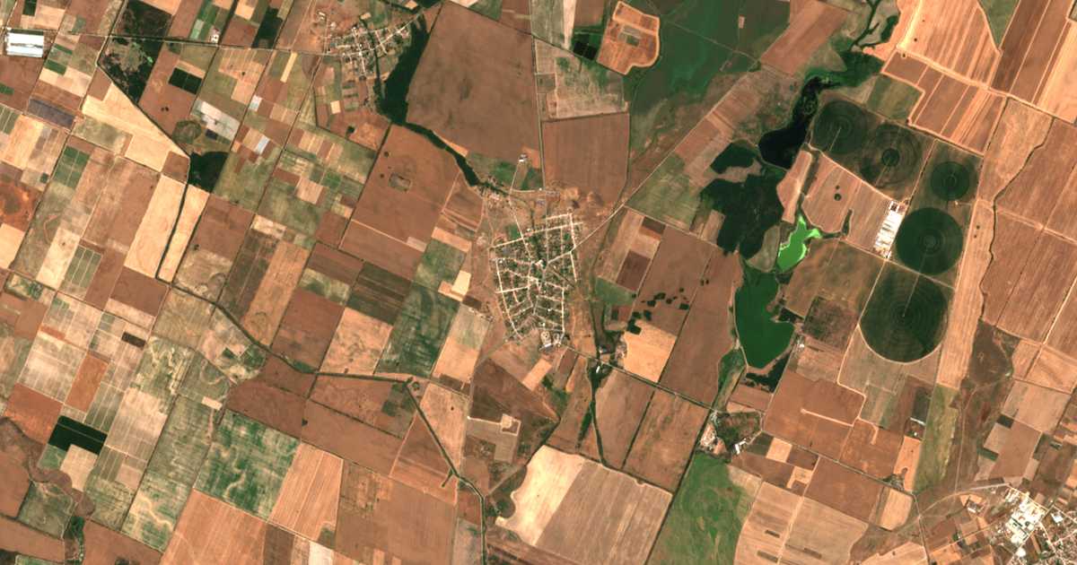 Hartă satelitară: Momino Selo