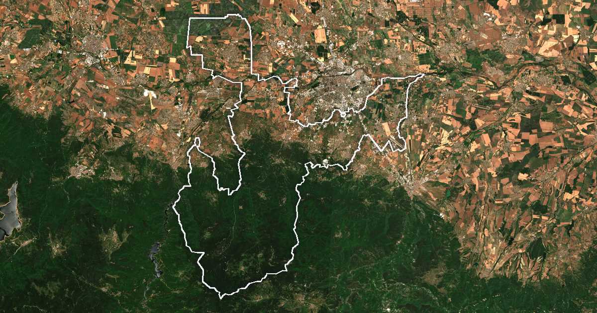 Imagine din satelit cu limita trasată: Rodopi