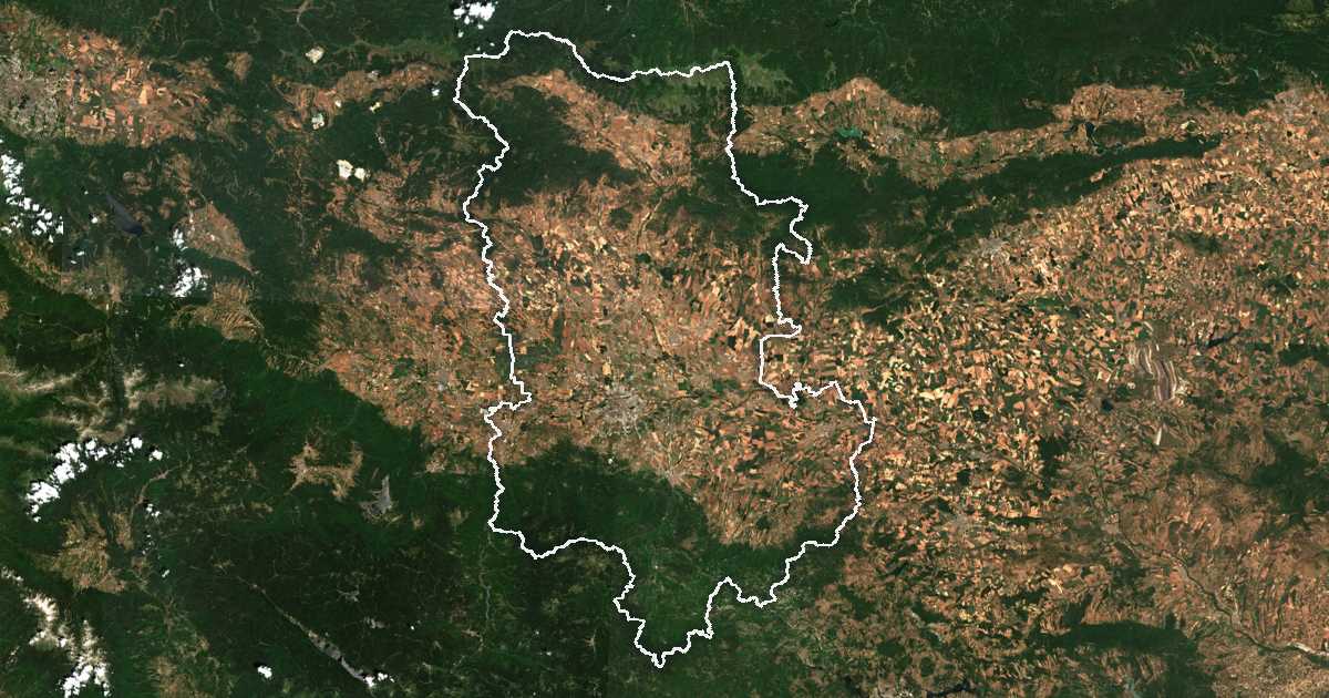 Imagine din satelit cu limita trasată: Plovdiv