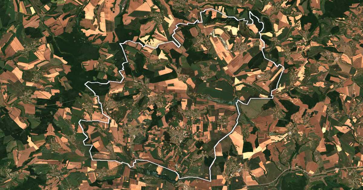 Imagine din satelit cu limita trasată: Loznița