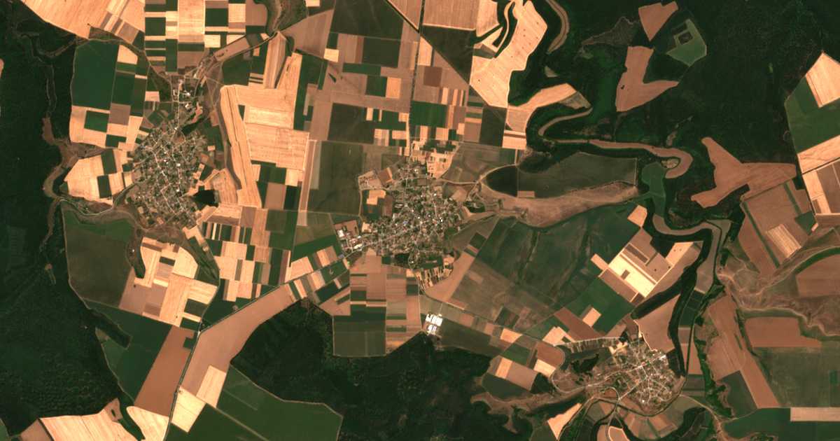 Hartă satelitară: Veseleț