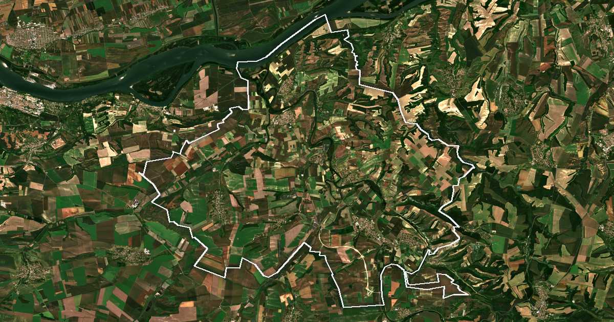 Imagine din satelit cu limita trasată: Țenovo