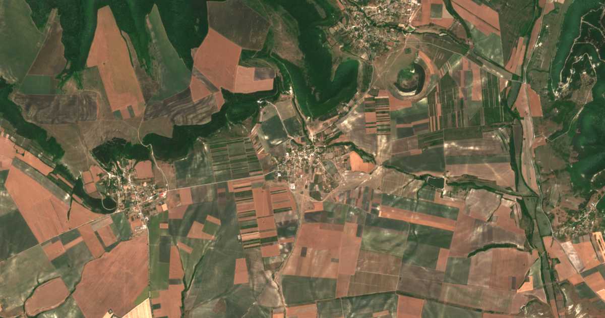 Hartă satelitară: Izbul